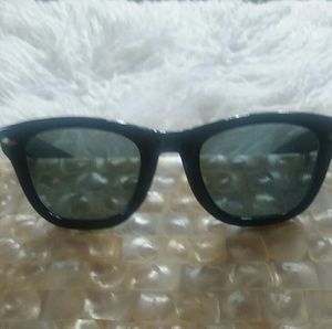 Vintage Wayfare Sunglasses (unisex)